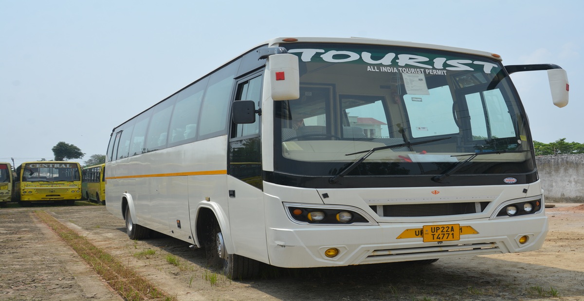 Luxury Bus